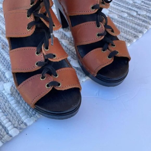 No. 6 Lace Up Clog Sandals EU38 - Picture 4 of 5